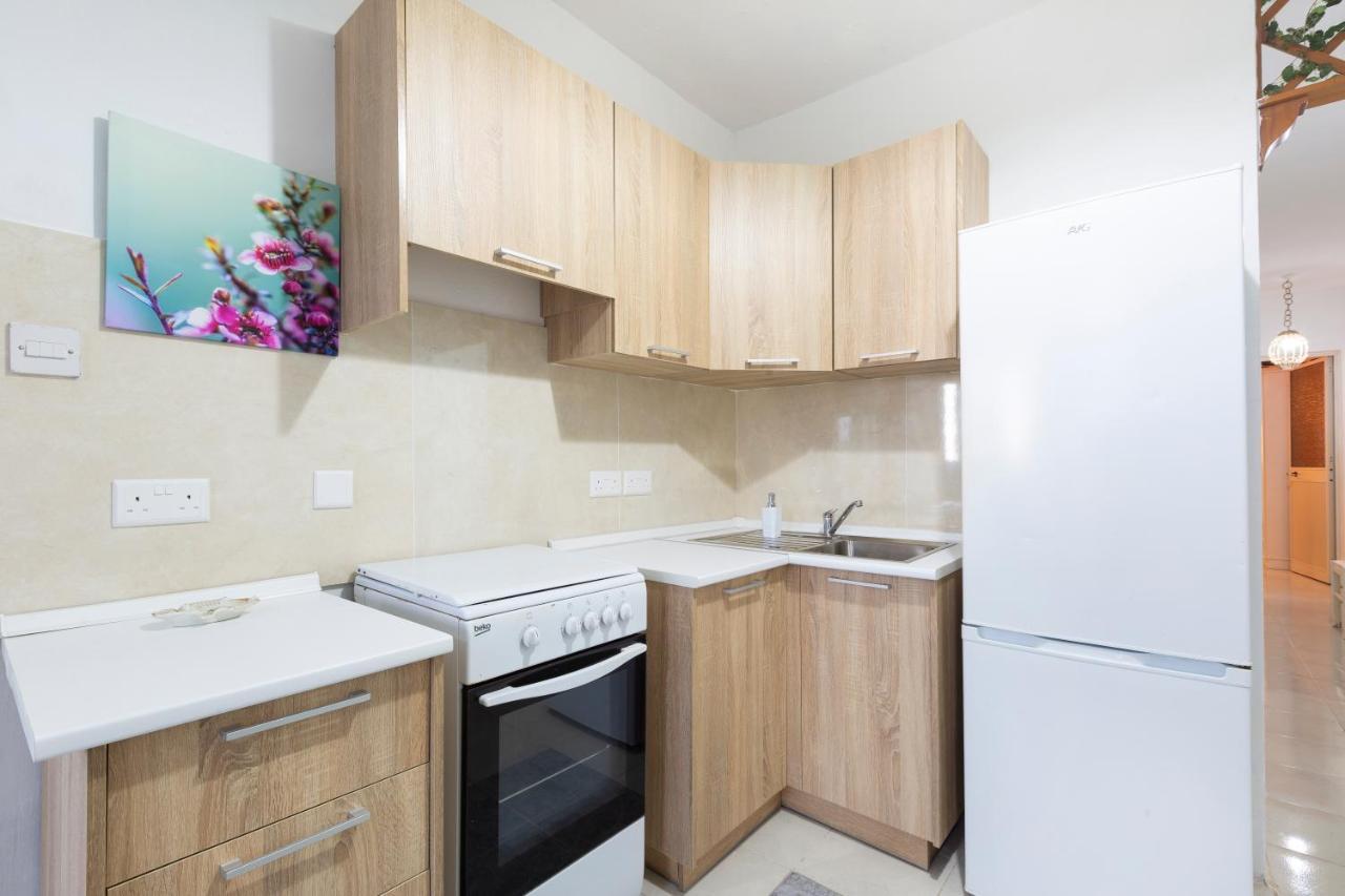 Ne1 - Lovely 2 Bedroom Apartment. Perfect Location เมลลิฮา ภายนอก รูปภาพ